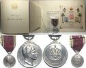 Irak - Medaillen RRR! IRAQ. 1953 KING FAISAL II CORONATION Set, Silver Medal & Stamp Mini Sheet -