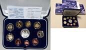 Italien 10,88€ 2009 Original Kursmünzensatz mit 2€ 10 Jahre Euro und 5€ ... 120,00 EUR110,00 EUR  Excl. 17,00 EUR Verzending